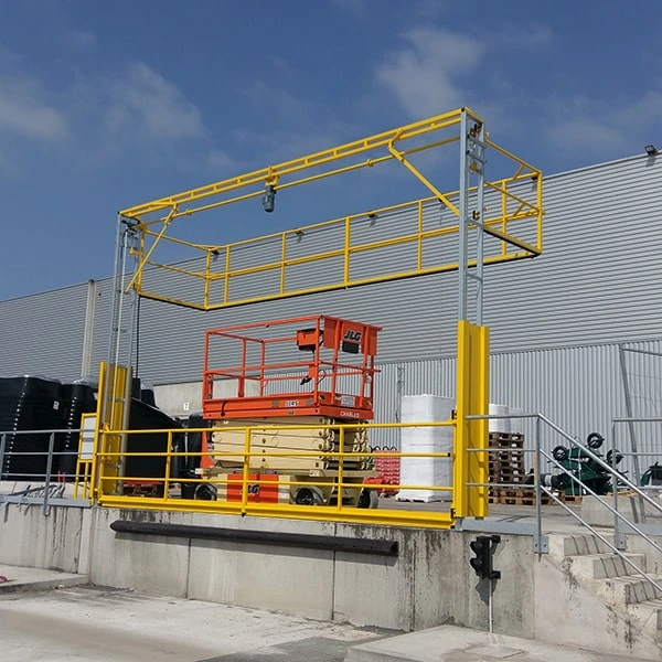 Type C safety gate (vertically sliding)